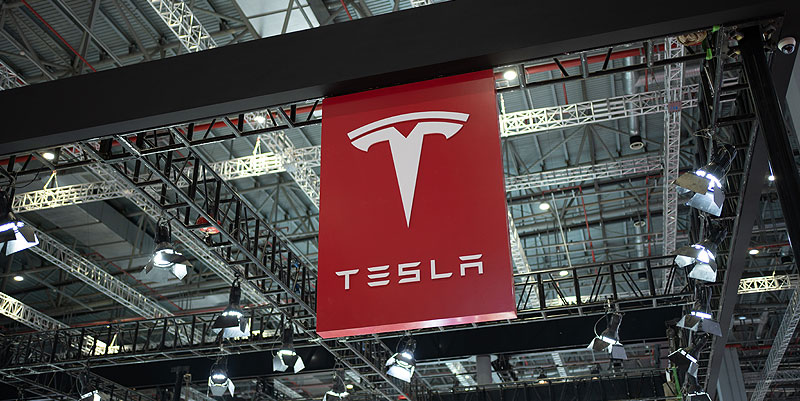 illustration de Malgré la baisse du bénéfice, Tesla mise sur la Model 2 à 25 000 dollars pour se redresser