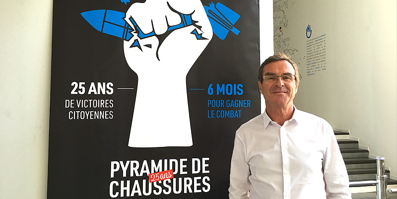 La Pyramide de chaussures a 25 ans
