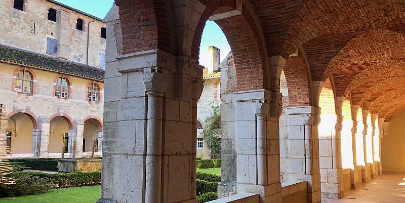 illustration de L'abbatiale de l'ancienne abbaye de Saint-Sever