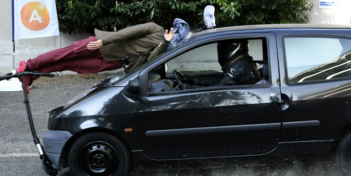 Premier crash-test entre trottinette et voiture
