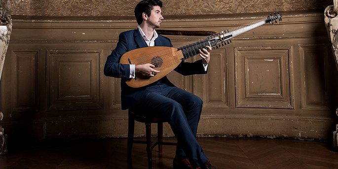 le luthiste Thomas Dunford