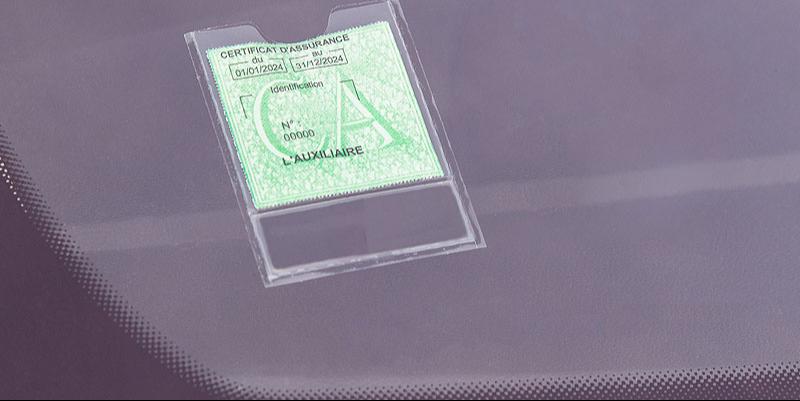 illustration de Une voiture sans permis doit-elle être obligatoirement assurée ?