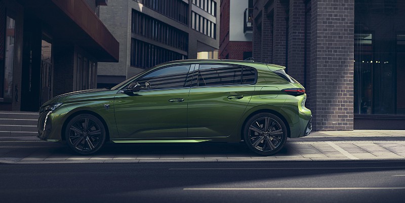 Nouvelle 308 : re-stylée et très stylée