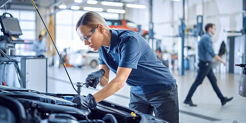 illustration de Pour une place accrue des femmes dans l'industrie automobile