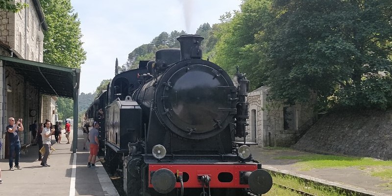 illustration de À toute vapeur dans les Cévennes