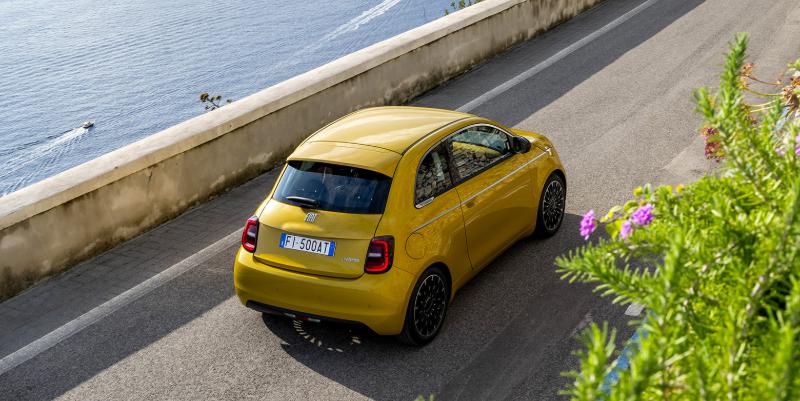 Fiat 500 Hybrid : le retour au thermique pour relancer les ventes