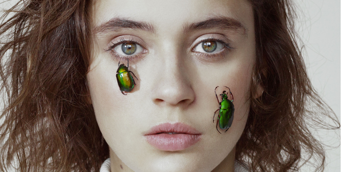 À Peu Près, le premier album de Pomme