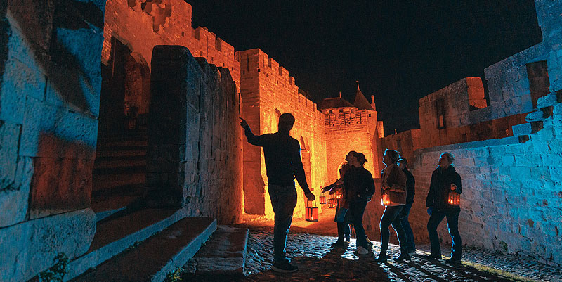 illustration de La cité de Carcassonne aux lanternes