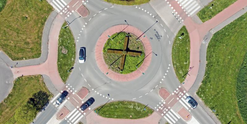 Sécurité routière : le rond-point à la hollandaise séduit de plus en plus en France