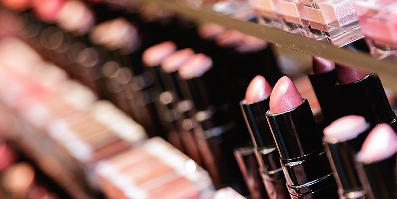 Les rouges à lèvres au banc d'essai