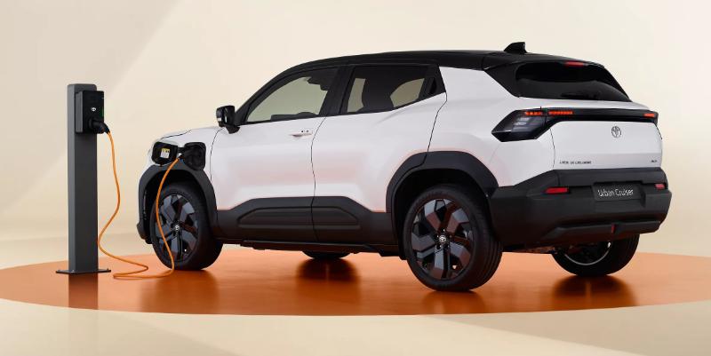 illustration de Toyota passe à l’électrique avec deux nouveaux SUV