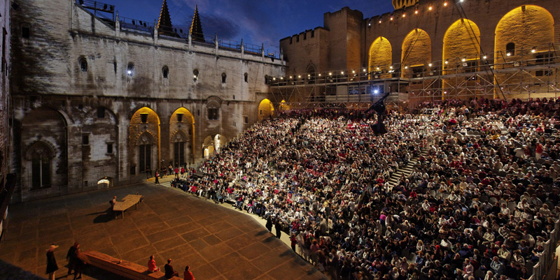 Un jour à Avignon - Vendredi 5 juillet