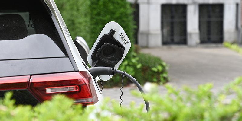 illustration de Bornes électriques partagées