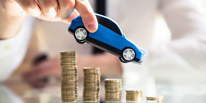 Assurances auto et moto: L'UFC Que Choisir lance un appel