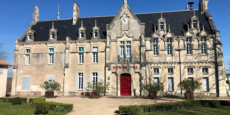 illustration de Le Château de Saint-Aulaye en Dordogne