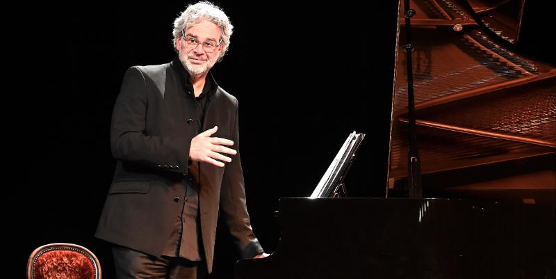 Pascal Amoyel imagine une leçon de piano avec Chopin