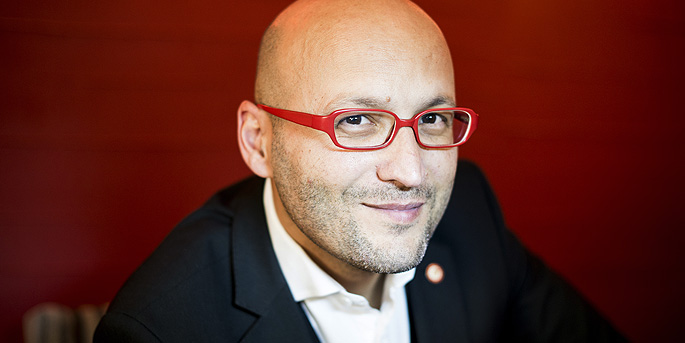 « Milhaud, Stravinsky », le nouvel album du Chef Enrique Mazzola