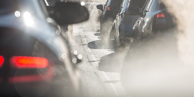 illustration de Comment décarboner la route ?