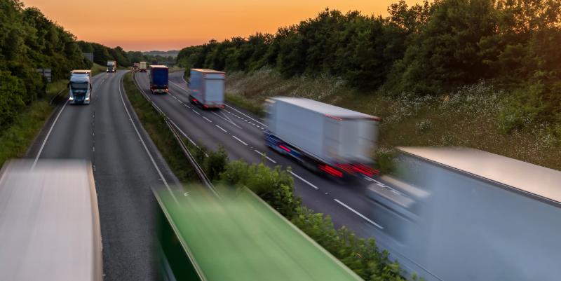illustration de A63 Landes : quelles règles pour les dépassements de camions ?