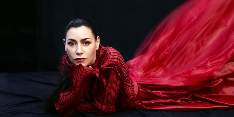 La Réplique d'Olivia Ruiz : un tremblement de terre musical et émotionnel