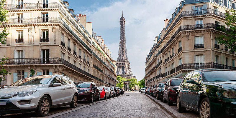 Stationnement à Paris : Faut-il revenir à des véhicules plus légers ?