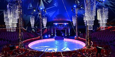 Le cirque de Noël célèbre ses 50 ans à Bayonne avec des numéros inédits en France