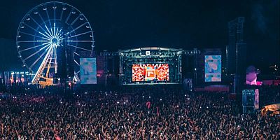Le Rose Festival : Aya Nakamura, Macklemore et DJ Snake se mêlent aux jeunes talents à Toulouse