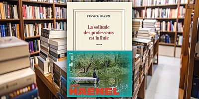 L'écrivain, ancien professeur de français, raconte son quotidien à travers son double littéraire.