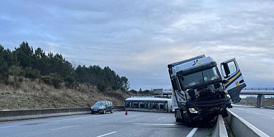 Pluie verglaçante : accidents graves et coupures sur l’A63 entre Saint-Geours et Capbreton