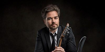 Le mandoliniste sort ''La Cinquième Saison'' inspiré par Vivaldi.